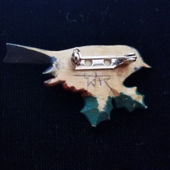 Holiday Jewelry - Wooden Chickadee Brooch - Picture 2 of 4